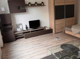 Apartman RUŽA7，位于鲁容贝罗克的自助式住宿