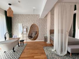 Mosia Vasiloaica，位于Pleaşa的酒店