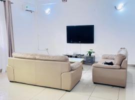 Le coin paisible - Yaoundé, Omnisports，位于雅温得的酒店
