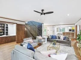 Russwood Acres Estate ft Gym Cinema Pool Table