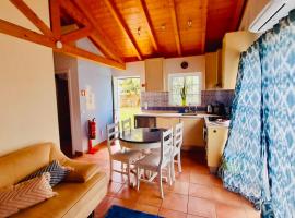 Mountain View 2 Bedroom Chalet，位于阿尔科巴萨的酒店