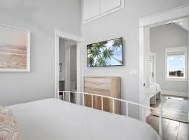 Sun Chaser Cottage 205 FIV-D