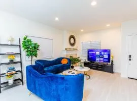Newly Remodeled 5B4B 2 mile from the Rose Parade