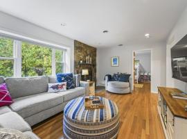 Arbor Oasis Family Home by Saratoga Stays，位于萨拉托加泉的酒店