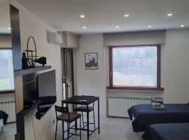 Camera privata Monfalcone，位于蒙法尔科内的酒店