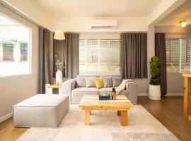 Cozy studio for 3 guests in the heart of Silom - 3B，位于邦拉的酒店