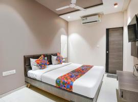 Premium Ramayan Best Selling Hotel In Ayodhaya，位于Ayodhya的酒店