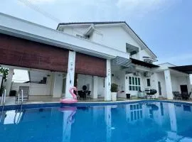 IPOH Seri Bougainvillea Luxe Villa with Private Splendid Pool