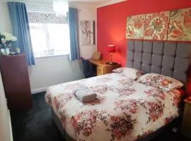 Double room in riverside apartment