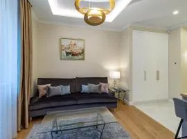 Luxury Central Apartment in Putvinskio street