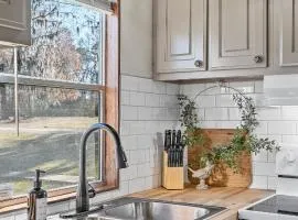 Blue Heron Lakefront, Caddo Lake, Kayaks & Canoes