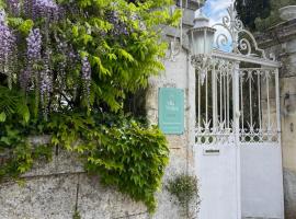 Villa Médicis，位于布朗托姆的酒店