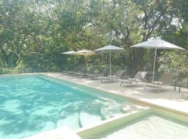 Hotel Amate del Rio，位于马利纳尔科的酒店