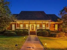 Heated Pool ATL 5BR Modern Sanctuary