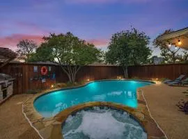 Best of Richardson - 5BD-3BA with Pool, Patio, BBQ