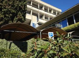 罗马酒店，位于卡萨诺玛纳格的酒店