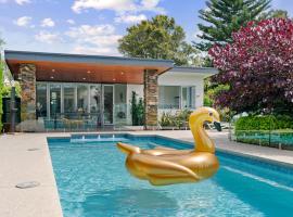 Modern Luxuries Guesthouse，位于Berowra的酒店