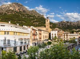 Hotel Ciudad de Cazorla，位于卡索拉的酒店