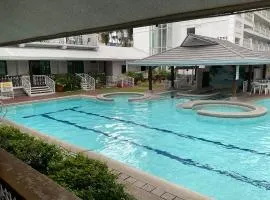 Bourbon street apts，位于安吉利斯的公寓式酒店