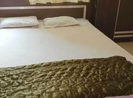 Hotel O Khandesh，位于Ranjangaon的酒店