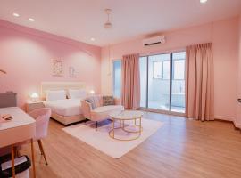 Pink Cabana Hotel，位于乔治市的青旅