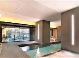 Simply Melbourne by Ready Set Stay