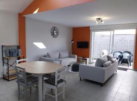 Logement des Bruyères，位于Wardrecques的酒店