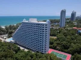 Beach front Apartment RAYONG CONDOCHAIN