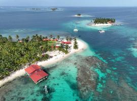 Isla de San blas cabaña privada con baño en isla Diablo，位于Cagantupo的别墅