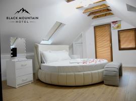 Panorama Apartment，位于Bajram Curri的酒店