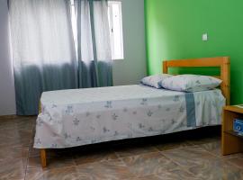 FADIAS Quartos - Rooms，位于Ribeira Grande的酒店