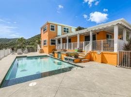 Breezy St Croix Bungalow with Pool and Ocean Views!，位于克里斯琴斯特德的别墅