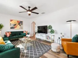 Beautiful Designed House in Hyde Park North