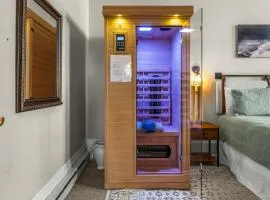 Beautiful Mountain Views in Iconic Building