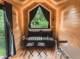 Paradise Home by Tiny Away，位于Bessé-sur-Braye的酒店