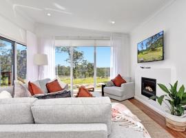 Magpie Two - Two for Joy Estate. 3 bedroom sleeping 6，位于Greta的酒店