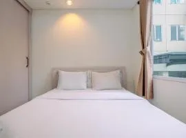 Modern Look and Homey 2BR Bogor Icon Apartment By Travelio