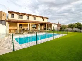 Casa Rural: La Tarara