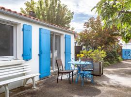 Gîte tout confort 500m plage，位于LʼÉpine的酒店