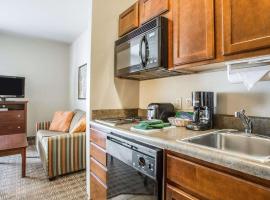 MainStay Suites St Robert - Fort Leonard Wood，位于圣罗伯的酒店