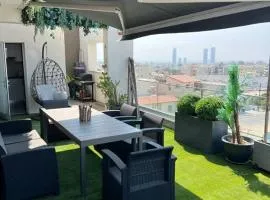 3 Br Penthouse Jacuzzi Seaview