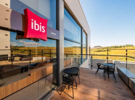 ibis Lavras，位于拉夫拉斯的酒店