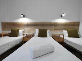 Cosy room 1，位于佩塔的酒店