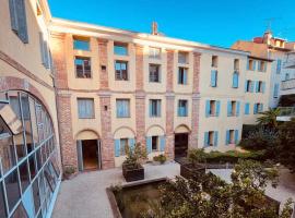 MACE Appartement avec SPA dans quartier Historique Exclusif Calme Coeur d'Antibes，位于昂蒂布的酒店