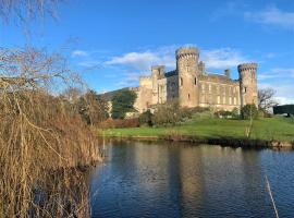 Barmeath Castle Guest House，位于Dunleer的酒店