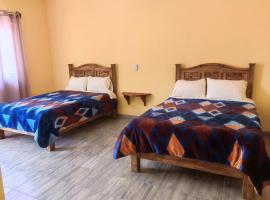 Hotel Villa Aurora，位于贝纳尔的酒店