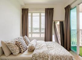 Spacious 3BR Condo in Residensi Suasana Damai，位于八打灵再也的酒店