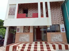 Hotel GK RESIDENCY - Thirukadaiyur Tamil Nadu，位于Tirukkadaiyūr的酒店