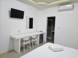 เอเวอร์เมย์ รีสอร์ท Evermay Resort，位于Ban Plai Khlong的酒店