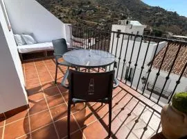 CASA DE PUEBLO A 10 MIN PLAYA